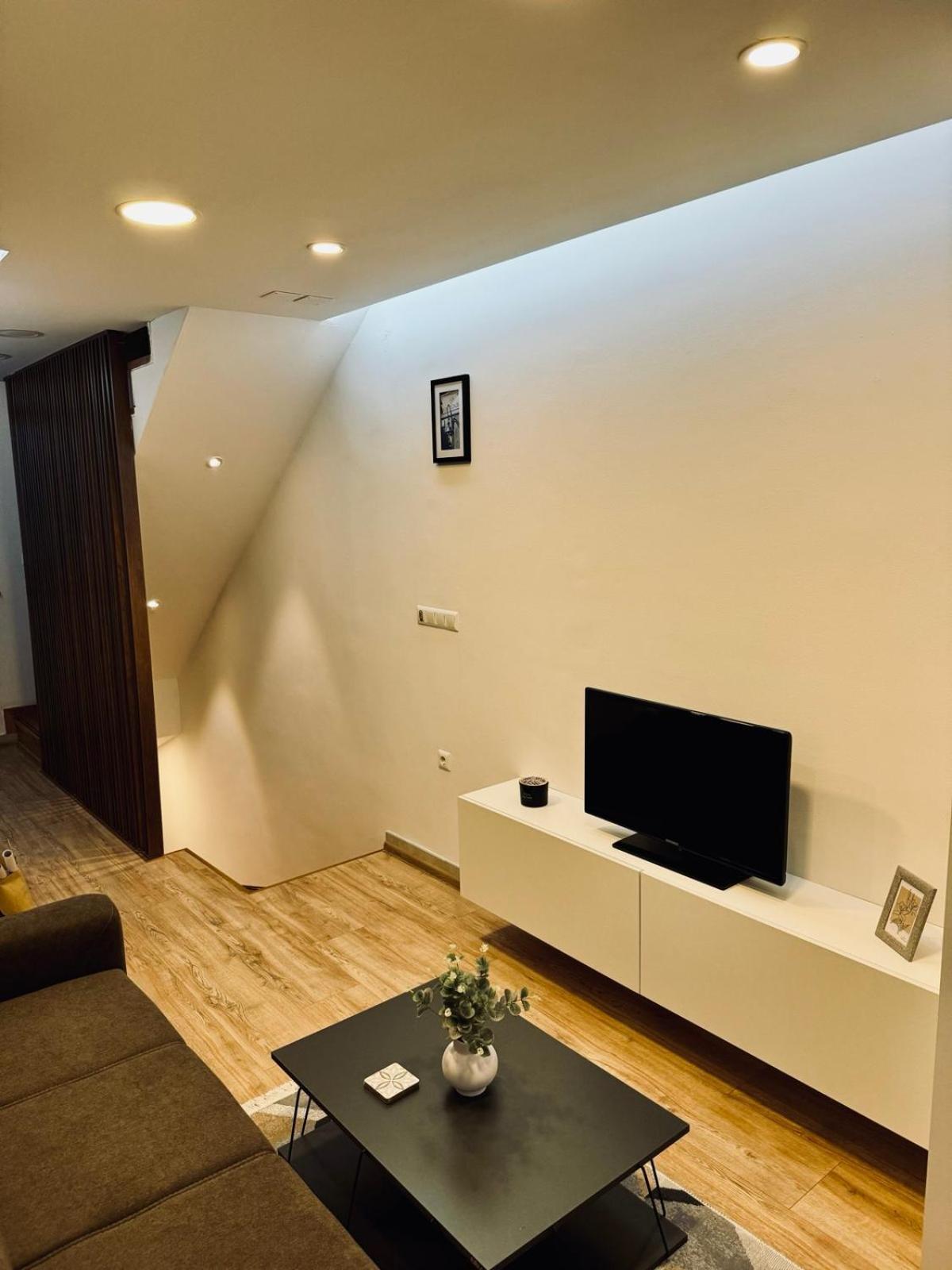 Apartment Oscar Сараево Экстерьер фото